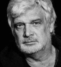 Дмитрий Брусникин